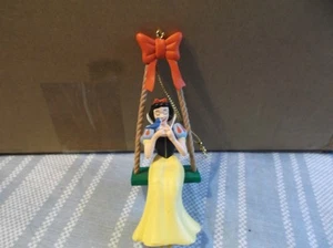 Disney Snow White On A Swing Hanging Christmas Ornament W/ Blue Bird - Picture 1 of 5