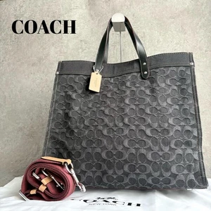 Coach Field Tote 40 Signature Shoulder Bag - Picture 1 of 9