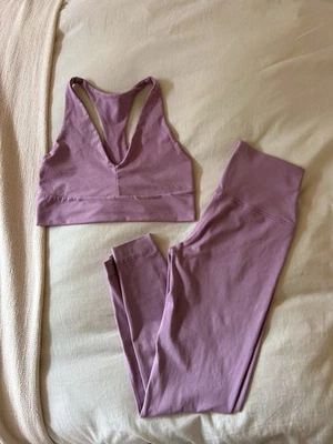 GUC SET ACTIVE Conjunto Luxform S/M Sujetador Leggings en Crush 2 Piezas Foto 1 de 2