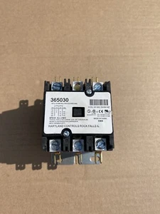 Hartland 3 Pole Contactor 365030 30FLA - Picture 1 of 1