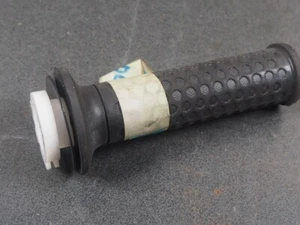YAMAHA GTS1000 1993 3FH-26240 GRIP-ASSY THROTTLE 13241 - Imagen 1 de 3