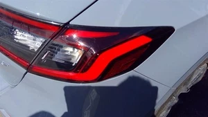 Luz trasera de pasajero hatchback montada en cuarto para 22-24 CIVIC 632635 - Imagen 1 de 10