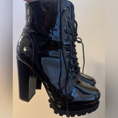 Botines de combate Wild Diva para mujer con cordones suela gruesa plataforma de bloque 8,5 Foto 1 de 4