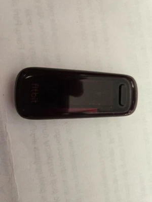 Rastreador de actividad inalámbrico Fitbit usado FB103 metálico púrpura sin cargador Foto 1 de 4