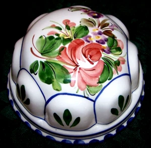 Lovely Italian ABC Bassano Floral Designed Colorful Wall Plaque Mold - Picture 1 of 2
