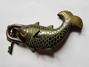 Cerradura de latón para peces - Imagen 1 de 4