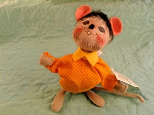 ANNALEE MOUSE FELT DOLL 6" MOUSE with TAG Missing a Dart in His Left Hand? - Picture 1 of 12