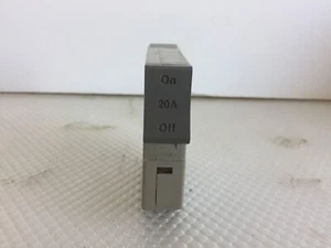 INTERRUPTOR DE UN SOLO POLO TRILLIANT SDT120 20 AMP 120 VOLTIOS..164 - Imagen 1 de 3