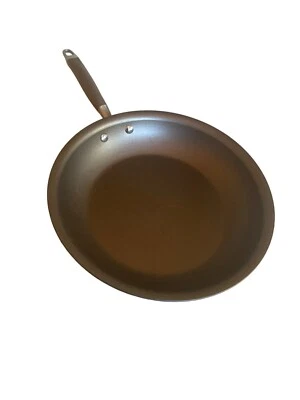 Sartén antiadherente anodizada dura Anolon Advanced 10,25" Foto 1 de 4