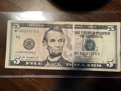 2013 Five Dollar Error Gutter Fold Bill - Image 1 of 2