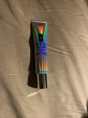 Clinique Even Better Light Reflecting Primer 1.0 oz 30 ml NEW - Image 1 of 4