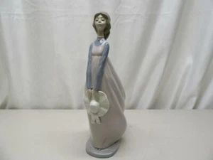 Vintage Lladro Zaphir Lady with Hat 13" Rare Statue Figurine Made in Spain - Picture 1 of 12