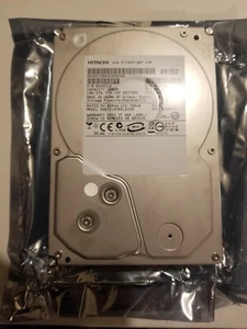 Hitachi HDE721050SLA330 PN 0A39510 MLC BA3285 500GB 3.5" SATA HD - Picture 1 of 3