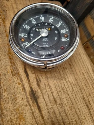 Classic Austin Morris  Smiths Speedometer Speedo Vintage  Car Dashboard - Image 1 of 4