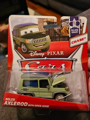 COCHES DISNEY PIXAR MILLAS AXELROD CON CAPÓ ABIERTO PALACIO CAOS PERSECUCIÓN SELLADO SIN USAR, EN CAJA RARO Foto 1 de 4