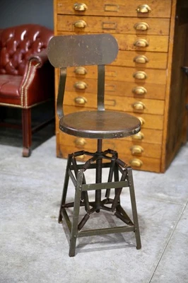 Banqueta de mola Hamilton industrial antiga absorvente de choque desenho verde exército - Imagem 1 de 4