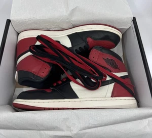 Air Jordan 1 Retro High OG Bred Toe - Größe 10,5 - 555088 610 - Bild 1 von 11