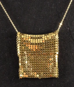 Vintage GOLD METAL MESH POCKET COIN PURSE PENDANT Gold Necklace 32" CHAIN - Bild 1 von 5