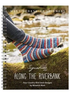 West Yorkshire Spinner am Flussufer Sockenstrickmusterbuch - Bild 1 von 1