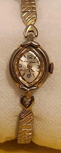 Vintage Henri Gireaux 17 Jewels Wind Up Ladies Watch - Picture 1 of 8