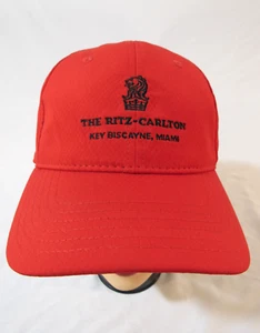 The Ritz-Carlton Key Biscayne Miami Florida Gorra Roja Correa Ajustable Sombrero - Imagen 1 de 8