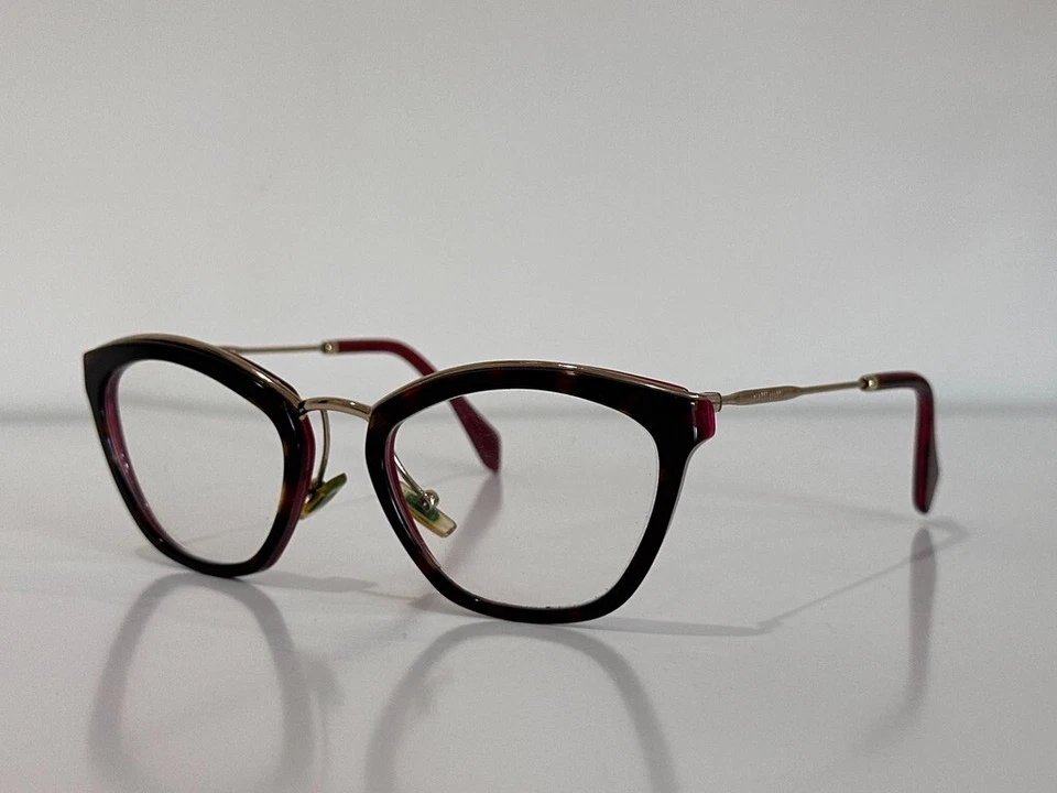 Marco de gafas Miu Miu VMU 55M PDL-1O1 para mujer ojo de gato rojo habana 51-20-140 Foto 1 de 4