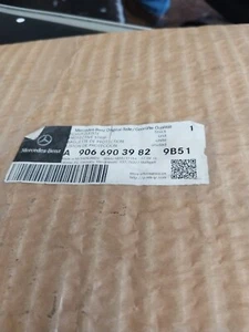 2012 SPRINTER REAR LEFT MOLDING TRIM OEM A 906 690 39 82 OEM 11 12 13 14 15 #6 - Picture 1 of 4