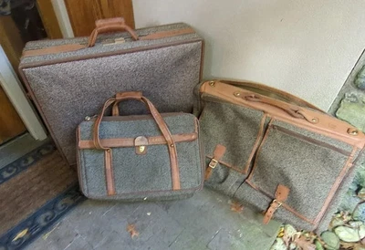 Vintage - Hartmann Luggage - Tweed & Leather - 3 Piece Set - Image 1 of 4
