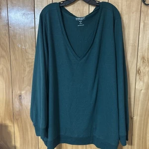 Torrid Super Soft Sleep 6 Hunter Green Top V-Ausschnitt Langarm  - Bild 1 von 8