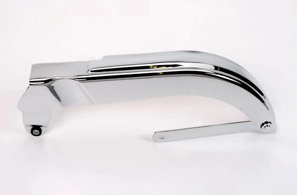 Protector de cinturón superior trasero Drag Specialties cromado DS-325176 Foto 1 de 1