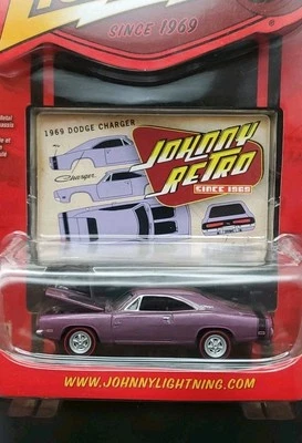 Johnny Lightning 69 1969 Dodge Charger Johnny Retro Hot Rod Car Purple  - Image 1 of 4