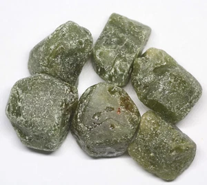 Lote áspero de cabujón con zafiro verde LGF tratado térmicamente 225,00 cts - Imagen 1 de 8
