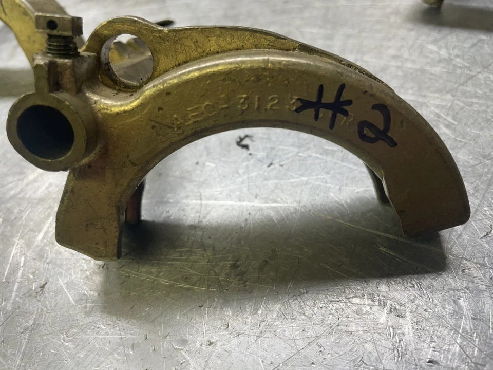 Austin Healey 100 (BN2, 100/6, 3000)  Gearbox 1st/2nd Selector 1B3708 - Image 1 of 4