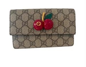 NEW Limited Edition Gucci Cherries Wallet on Chain GG Coated Canvas WOC - Picture 1 of 10