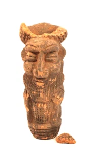 Early Cameroon Terracotta Pipe Bowl museum number on base - Picture 1 of 6