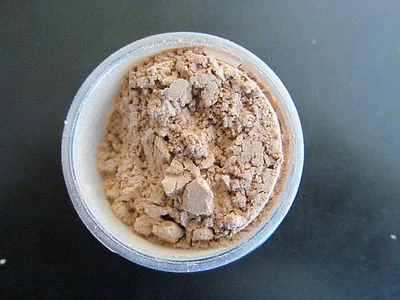 American Beauty perfect mineral loose powder eyeshadow in nude pearl New - Image 1 of 3