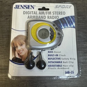 NEW Jensen Sport Digital AM/FM Stereo Armband Radio Silver Yellow SAB-55 - Picture 1 of 3
