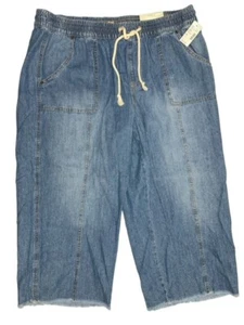 Maurices Wide Leg Crop M Jeans 18W Blue High Rise Elastic Fray Hems 22" Inseam - Picture 1 of 5