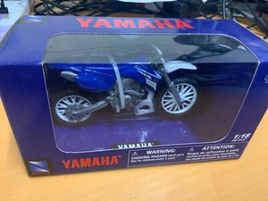 Maisto YAMAHA YZF 450 1:18 Die-Cast Motocross MX Juguete Modelo Bicicleta Azul - Imagen 1 de 2
