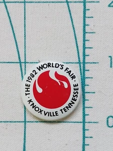 Vintage Pinback 1982 World’s Fair Knoxville Tennessee Button Pin  - Picture 1 of 5