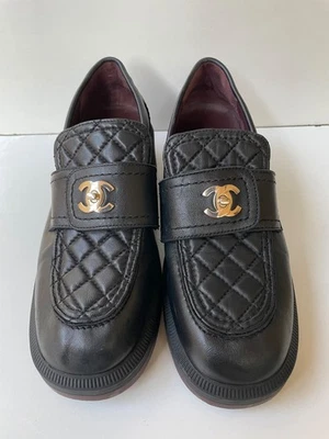 Chanel Quilted CC Logo Black Leather Women's Loafers EUR 37 / USA 6.5-7 - Image 1 of 4