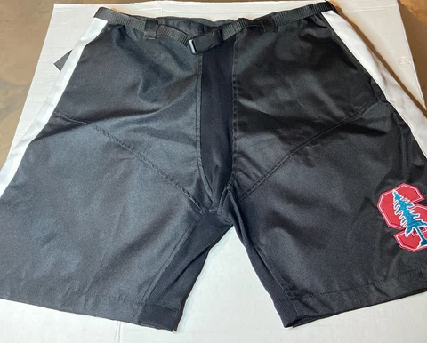 Verbero Stanford Hockey Pants/Shorts Size AXL Cover
