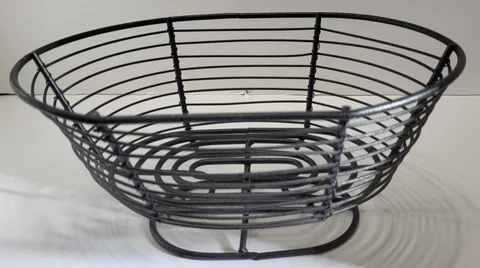 Oval Metal Wire Pedestal Fruit / Egg Table Basket Bowl Cover