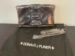 Donald J Pliner metallic snakeskin leather clutch w/removable strap & dust bag - Picture 1 of 6