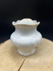 1850’s Antique John Maddock & Sons of Burslem, Staffordshire, England Vase - Picture 1 of 14