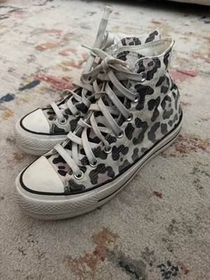 Zapatos Converse Chuck Taylor All Star Plataforma Mujer Talla 7.5 Estampado Leopardo Alto Foto 1 de 4