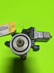 2015-2019 Hyundai Sonata Rear Right Passenger Door Window Motor 82460-C1000 L11 - Picture 1 of 4