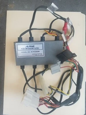 /////ALPINE CD Shuttle Link 4703GB CD Changer DIRECT CONNECT for early GM - Image 1 of 3