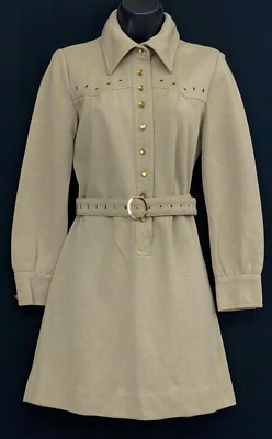 Mini vestido verde monótono vintage década de 1970 manga longa taupe rebites neutros outono inverno - Imagem 1 de 4