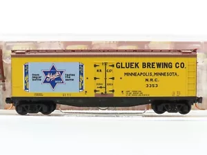 N Scale Micro-Trains MTL 04900660 NRC Gluek Brewing Co 40' Wood Reefer #3353 - Picture 1 of 8